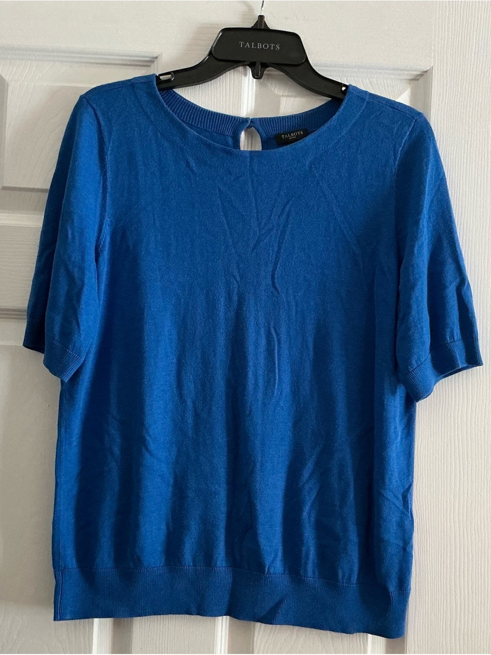 Talbots Blue Short-Sleeve Crewneck lightweight sweater like top.